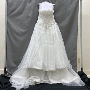 Maggie Sottero Plus Size Organza Ballgown Wedding Dress - Kleinfeld